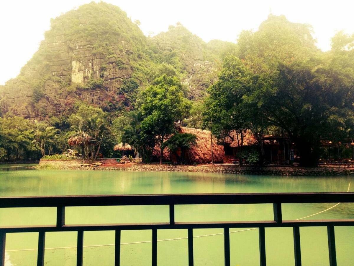 Linh Linh Homestay ニンビン エクステリア 写真